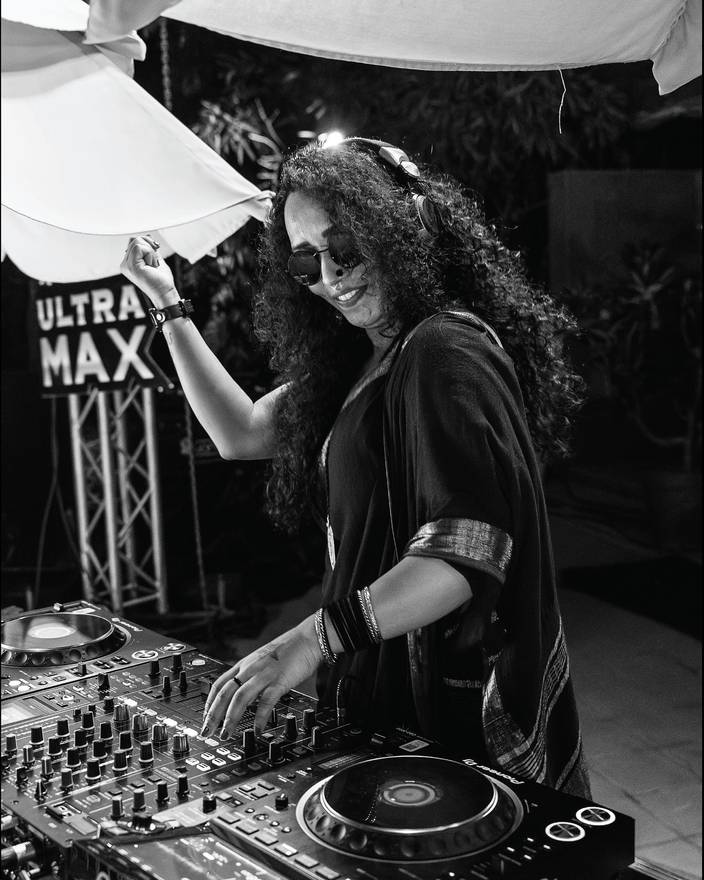 Pool Party @ Westin photo 5
